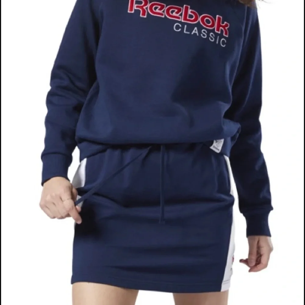 Reebok women’s Classics Jersey Skirt!